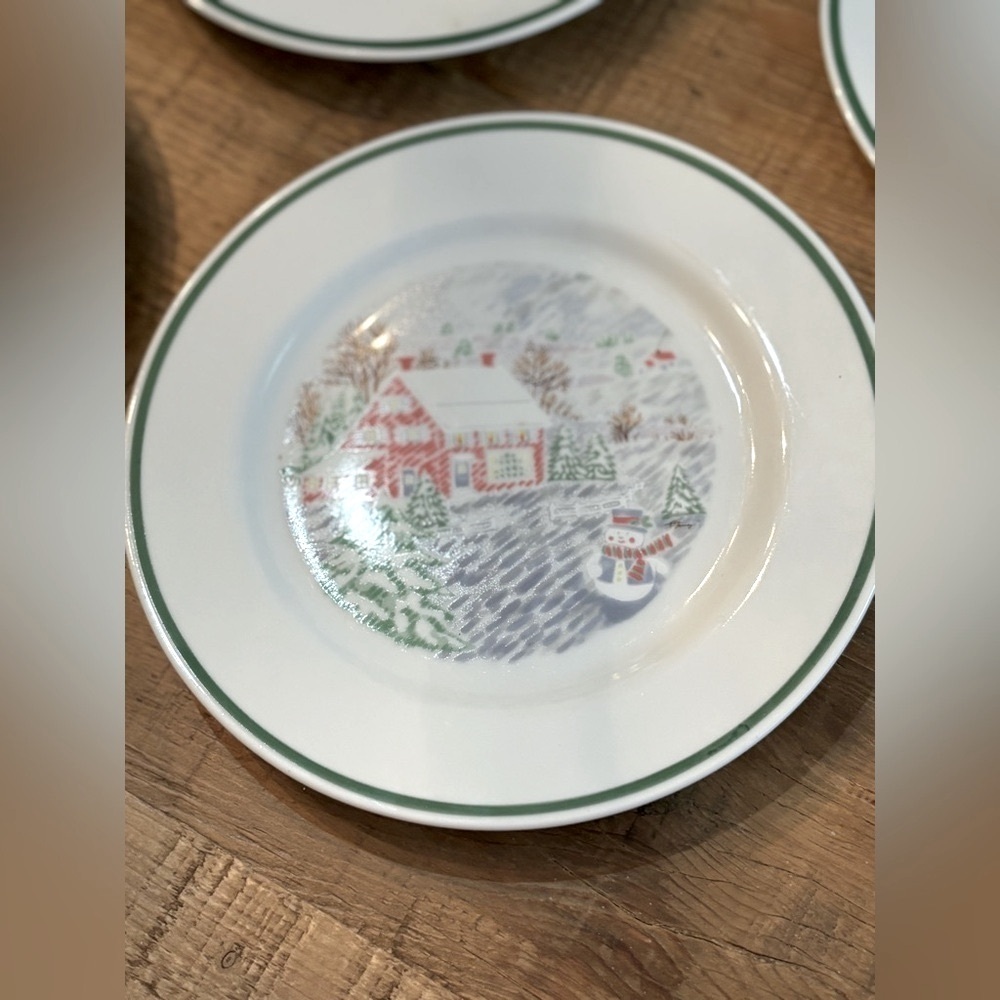 4 Vintage Signature Houseware Winter  Dessert Plates. | Holiday | Porcelain 7.5”